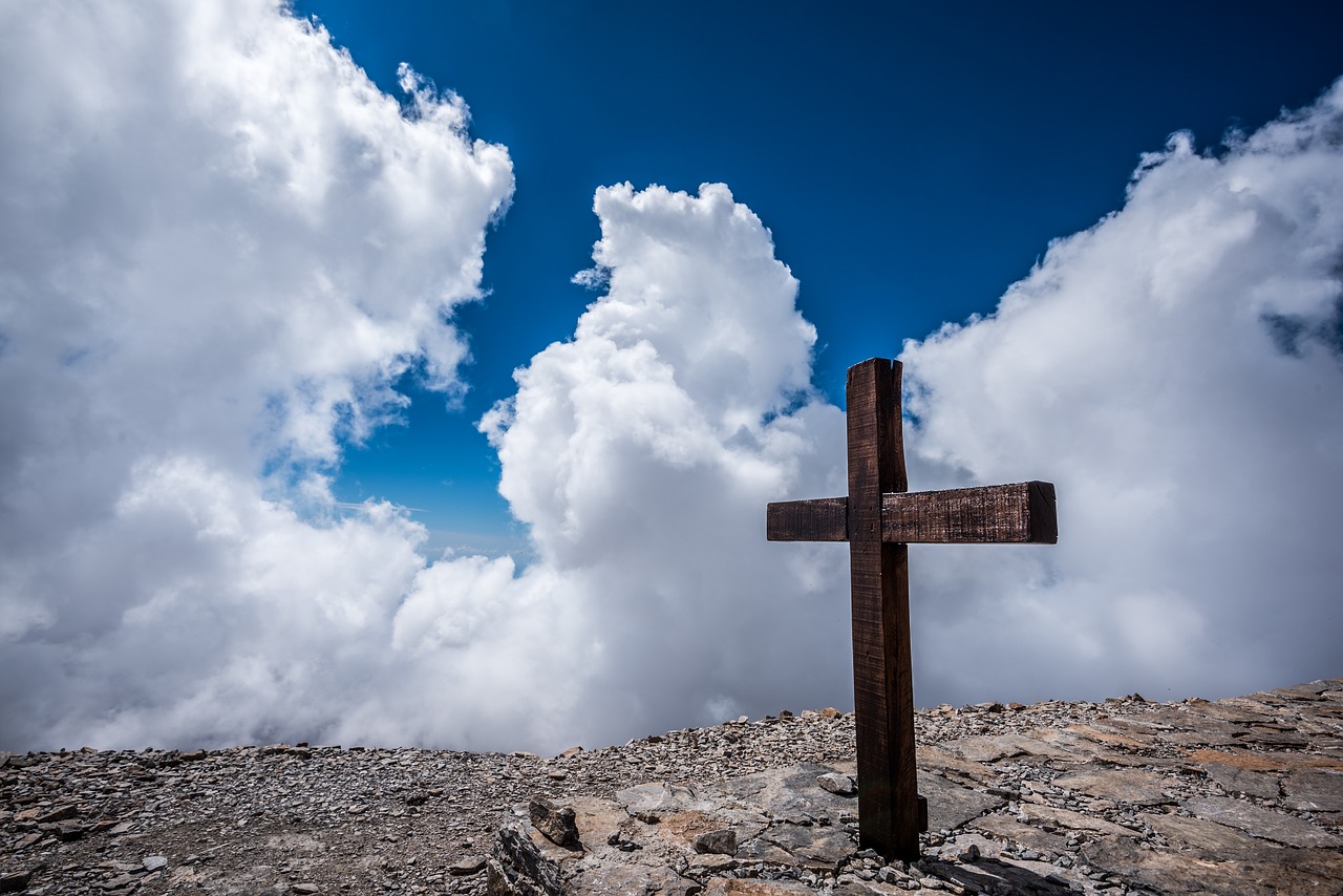 christianity-1867802_1280.jpg