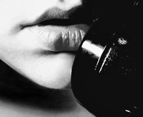 Phone call cropped.png