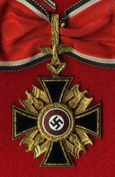 nazi medal.jpg