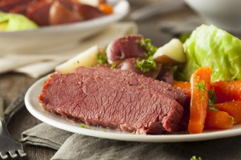 corned-beef-cabbage-carrots-potatoes-012317.jpg