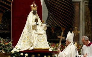 maryandthepope.jpg