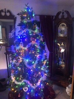 Christmas Tree 2.jpg