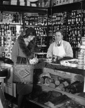 Vision of the Little Convenient Store