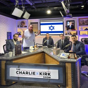 G1BB-_KbAAAs9qK.jpg