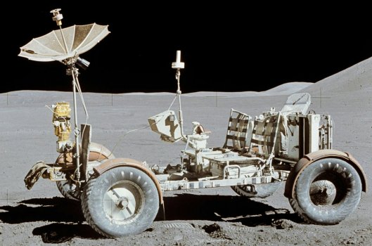 apollo15lunarroverjpg-309090418.jpeg