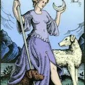 Tarot-18 Moon (Artemis02)