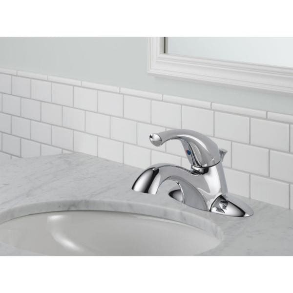 chrome-delta-centerset-bathroom-faucets-521-eco-dst-a-40_600.jpg