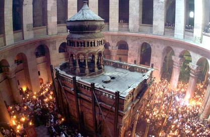 050104_holy_sepulcher_hmed.hlarge.jpg