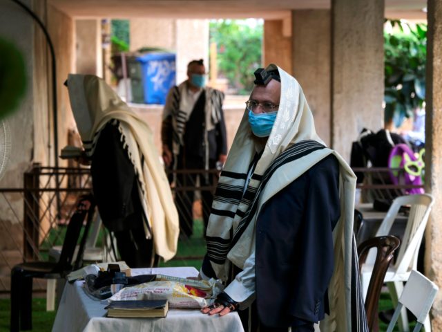 masks-in-israel-640x480.jpg