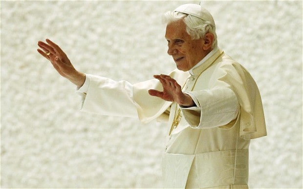 PopeBenedictXVI_2434479b.jpg