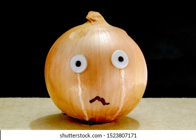 crying-onion-parody-on-onions-260nw-1523807171.jpg