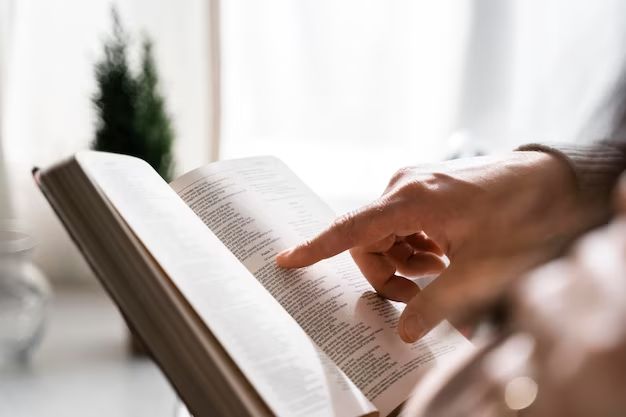 www.answerthebible.com