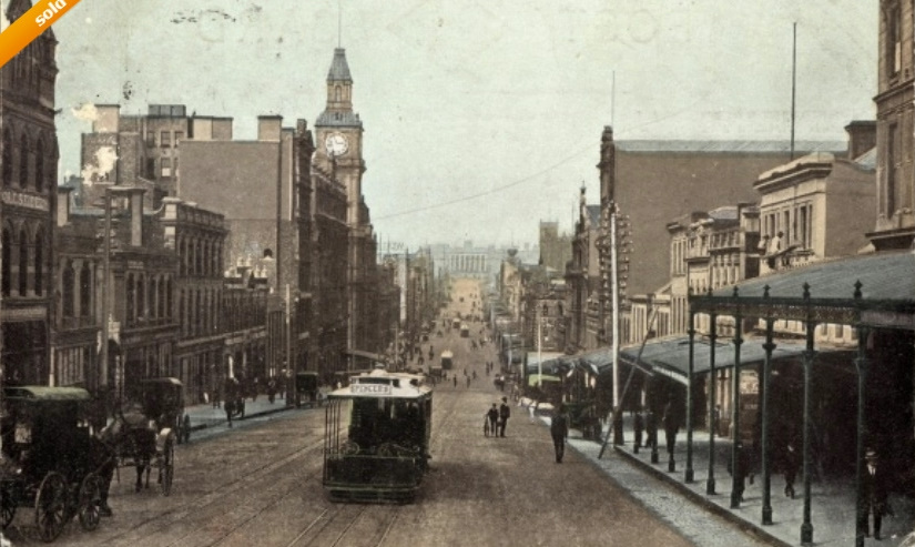 Looking-east-on-Bourks-st-1900s.jpg