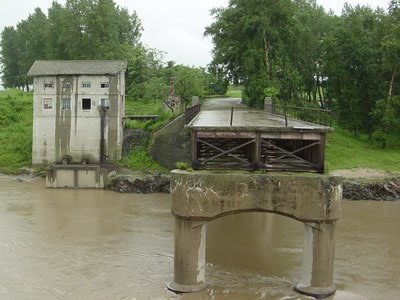 broken_bridge.jpg