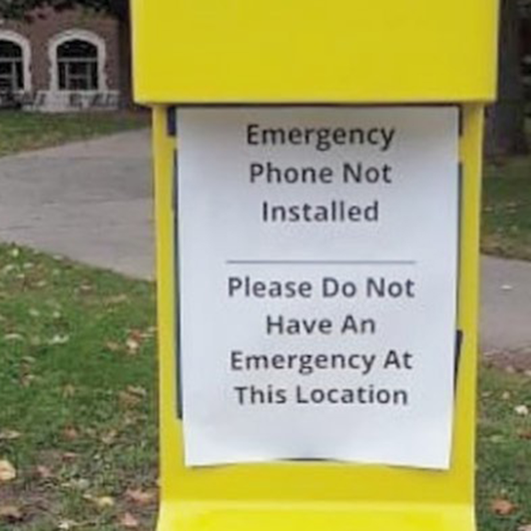 funny-sign-emergency-phone.jpg