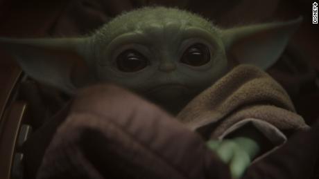191119162729-baby-yoda-mandalorian-trnd-large-169.jpeg