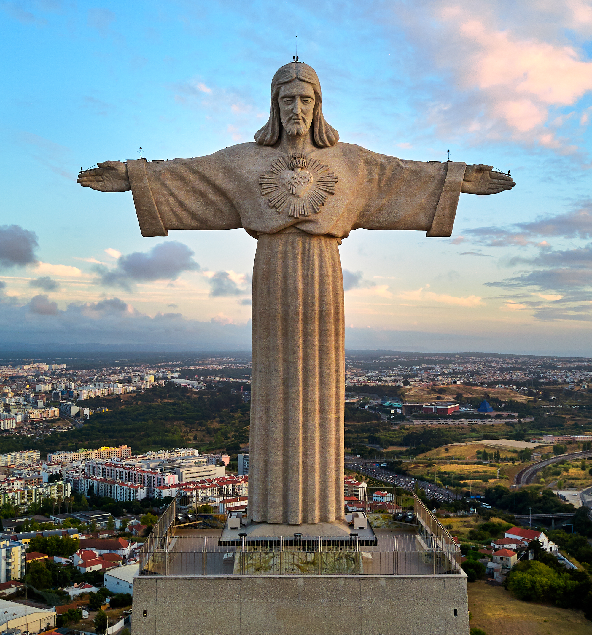 Cristo_Rei_%2836211699613%29.jpg