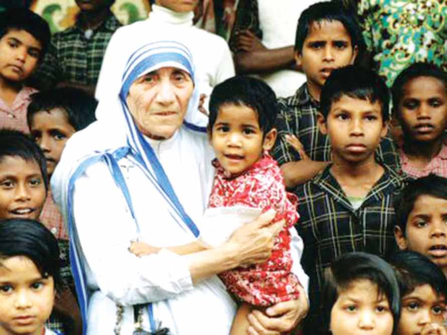 Mother-Teresa-The-Angel-Of-Mercy.jpg