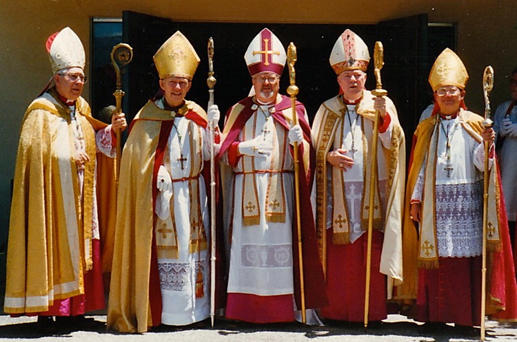 bishops-at-bpw-consecration_med.jpeg