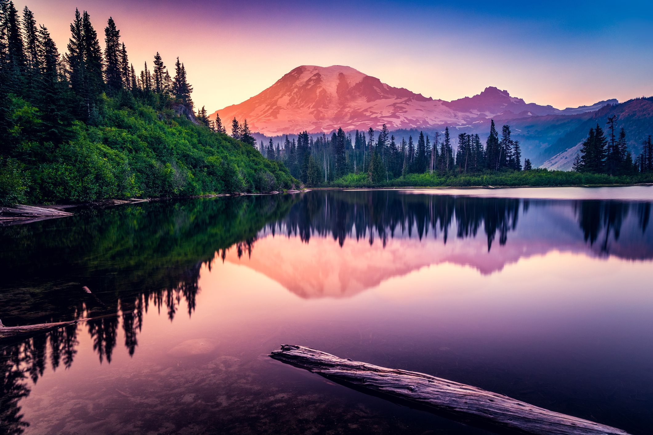 mountain-reflection-in-bench-lake-mt-rainier-royalty-free-image-1587577282.jpg