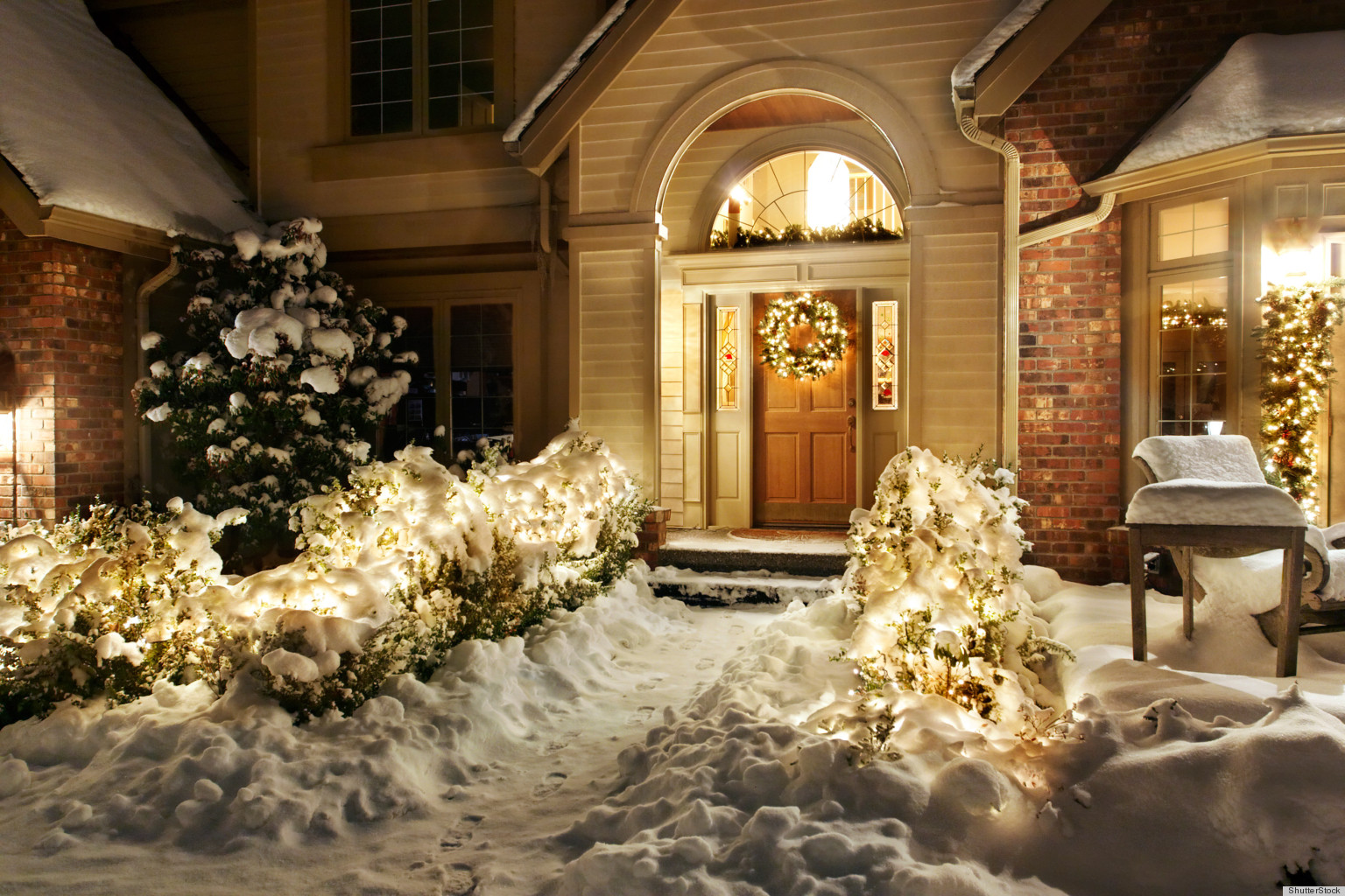o-CHRISTMAS-2012-OUTDOOR-LIGHTS-facebook.jpg