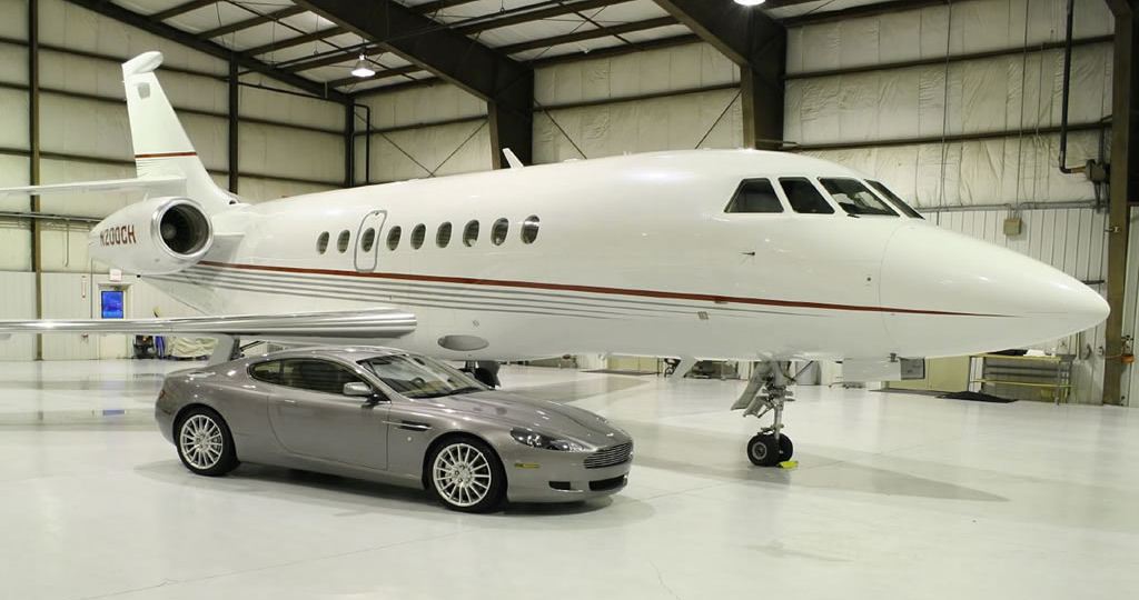private-jet-and-car.jpg