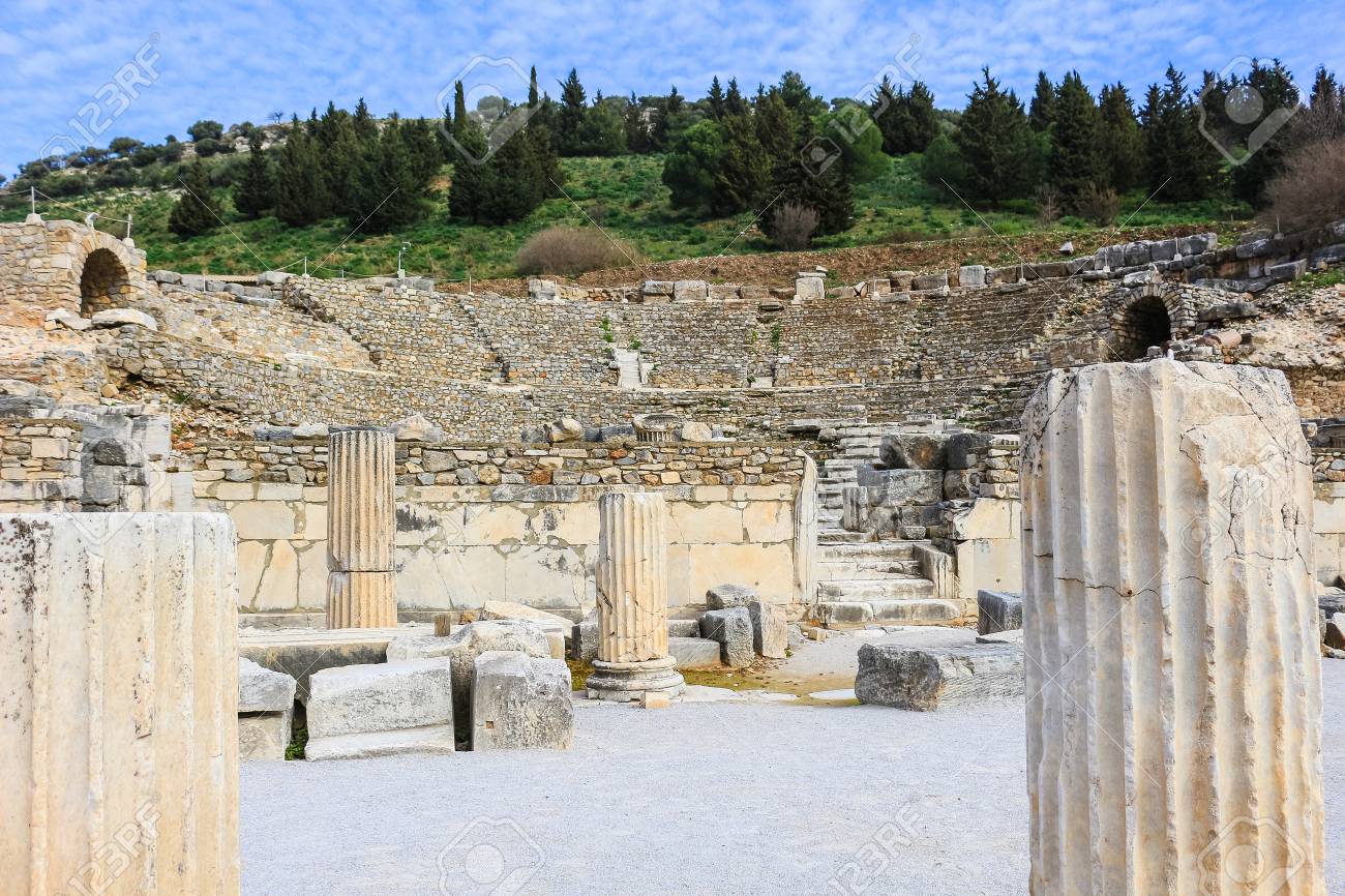 79351168-odeion-in-the-state-of-agora-in-the-ruins-in-ephesus-turkey-in-the-middle-east.jpg