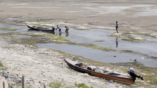 Euphrates-River-Drying-Up.gif