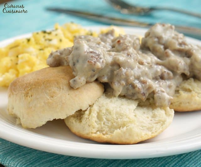 American-Biscuits-and-Gravy-2677.21.jpg
